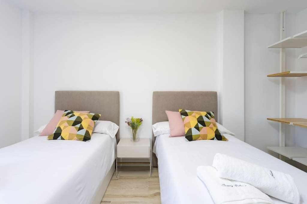 Sunnyland Apartment Arona Cho Exterior foto